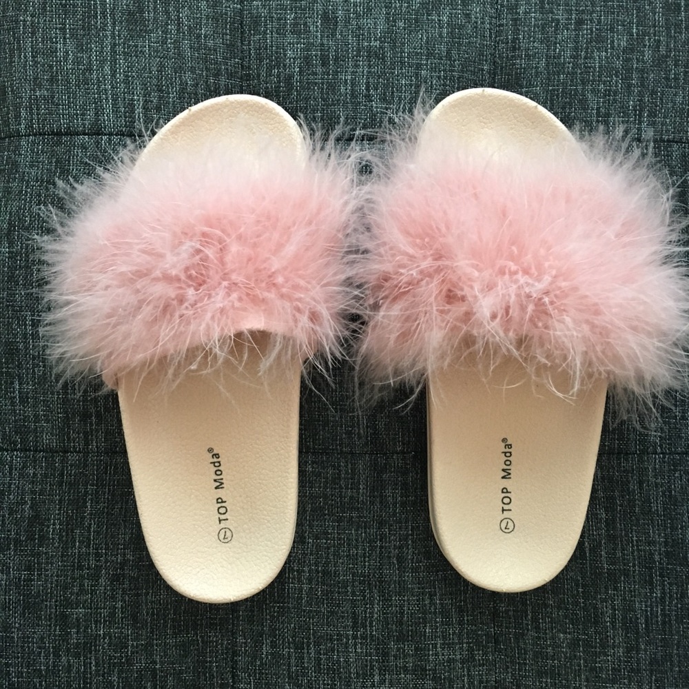 Fluffy Pink Slides
